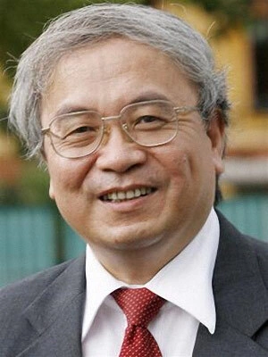 GS.TS Hoàng Văn Phong